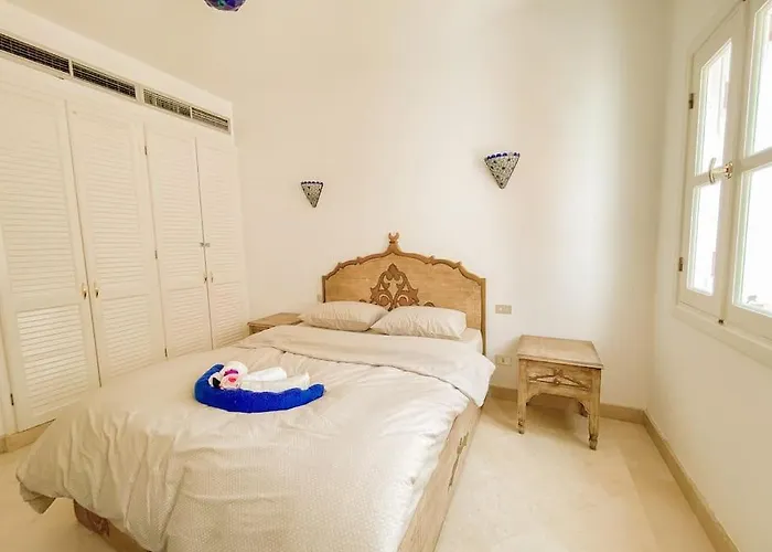 1-bedroom In Abu Tig Marina + Roof Daire Hurgada