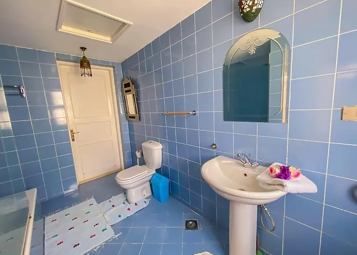 Daire 1-bedroom In Abu Tig Marina + Roof Hurgada